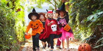 Parents using Halloween tips for safety so that their children can enjoy Halloween safely.