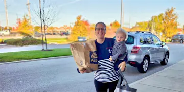 Thanksgiving traditions create lifelong childhood memories!